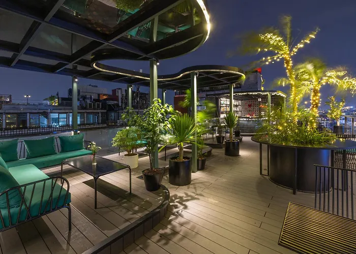 Golden Lotus Luxury Hotel Hanoi